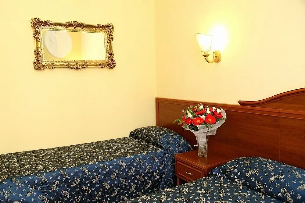 Caroline Suite Rome Italy